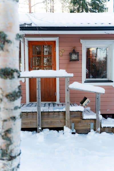 My little Mökki-  Comfortable and all equipped traditional wooden cabin in Kylmäluoma