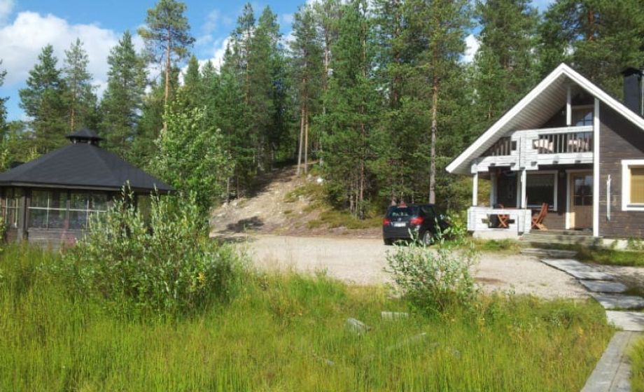 wp-content/uploads/2020/02/pikku-karris-kesa-ulkoa.jpg