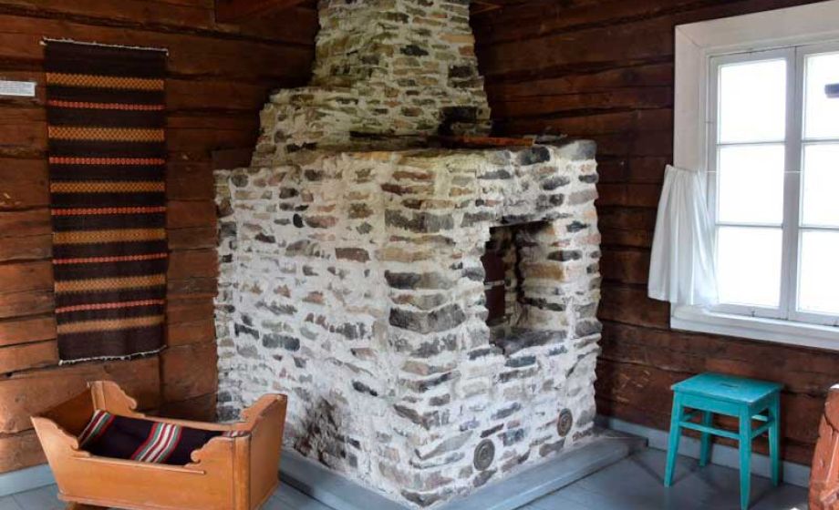 wp-content/uploads/2020/01/visittaivalkoski-kallioniemi-vanhapirtti-uuni.jpg